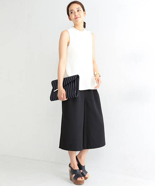 BEAMS LIGHTS Women's（ビームスライツ ウィメンズ）の「BEAMS LIGHTS / ウォッシャブル LINEN ノースリーブフレアー（ニット/セーター・レディース・オフホワイト/ベージュ/ネイビー・ONE SIZE）」の17枚目の写真