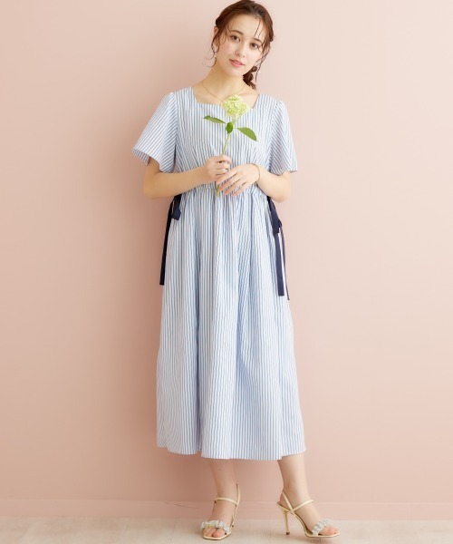 marun(マルン)の「<大きいサイズ> サイドリボンストライプワンピース marun(ワンピース・レディース・ホワイト系/ネイビー系・LL/4L/3L/5L/L)」の21枚目の写真