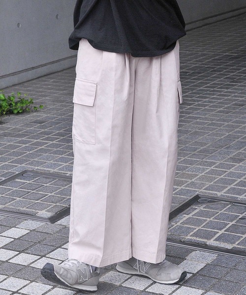 NILWAY(ニルウェイ)の「コットンツイルワイドストレートカーゴパンツ(チノパンツ・メンズ・ブラック/アッシュ・SMALL/MEDIUM/LARGE)」の20枚目の写真