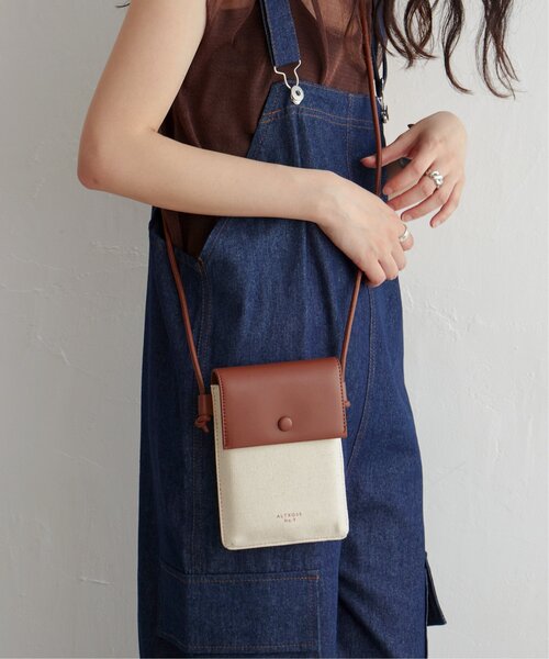 VENCEEXCHANGE（ヴァンスエクスチェンジ）の「エミル2ミニショルダーバッグ（ショルダーバッグ・レディース・オレンジ/ブラック/オフホワイト/キャメル・FREE）」の4枚目の写真