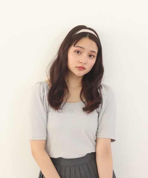 muguet(ミュゲ)の「刺繍ロゴカットソー(Tシャツ/カットソー・レディース・ブルー/ベージュ/ピンク・FREE)」の10枚目の写真