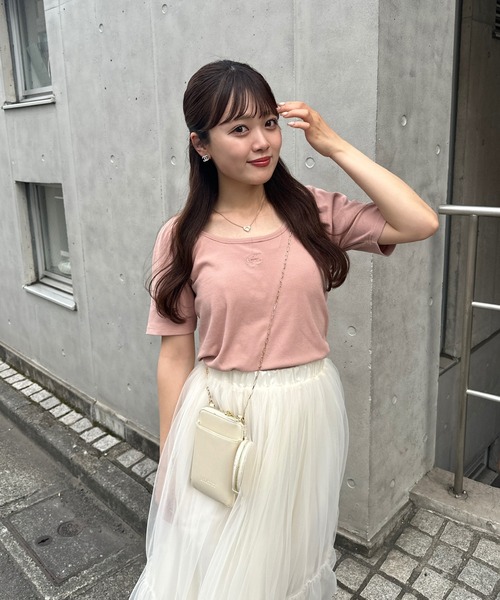 muguet(ミュゲ)の「刺繍ロゴカットソー(Tシャツ/カットソー・レディース・ブルー/ベージュ/ピンク・FREE)」の13枚目の写真