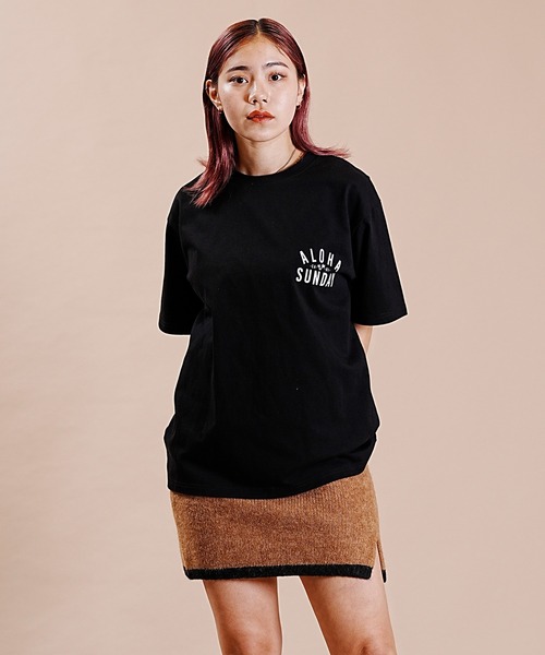 ALOHA SUNDAY（アロハサンデー）の「【ムラサキスポーツ別注】ALOHA SUNDAY/アロハサンデー デザインTシャツ AS-MS-006（Tシャツ/カットソー・レディース・ブラック/ホワイト・M/L）」の9枚目の写真