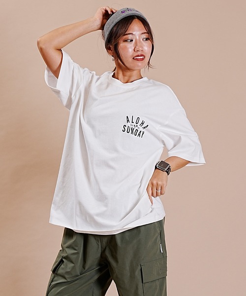 ALOHA SUNDAY（アロハサンデー）の「【ムラサキスポーツ別注】ALOHA SUNDAY/アロハサンデー デザインTシャツ AS-MS-006（Tシャツ/カットソー・レディース・ブラック/ホワイト・M/L）」の6枚目の写真