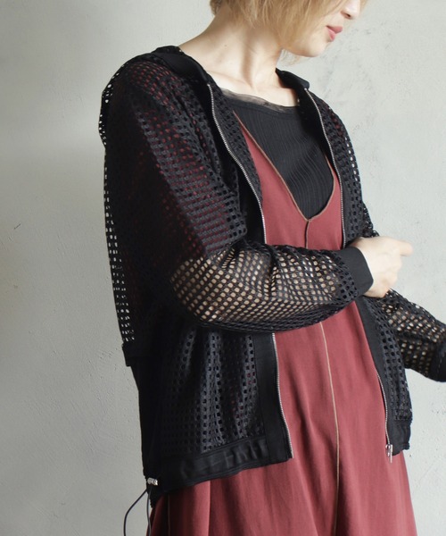 kese-moi(ケセモイ)の「メッシュフードZIPカーデ(ブルゾン・レディース・ベージュ/カーキ/ブラック・FREE)」の2枚目の写真