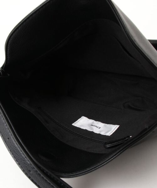 Elura（エルーラ）の「リュクスエアリーフラップショルダー（ハンドバッグ・レディース・ブラック/クリーム/ブラウン・ONE SIZE）」の16枚目の写真