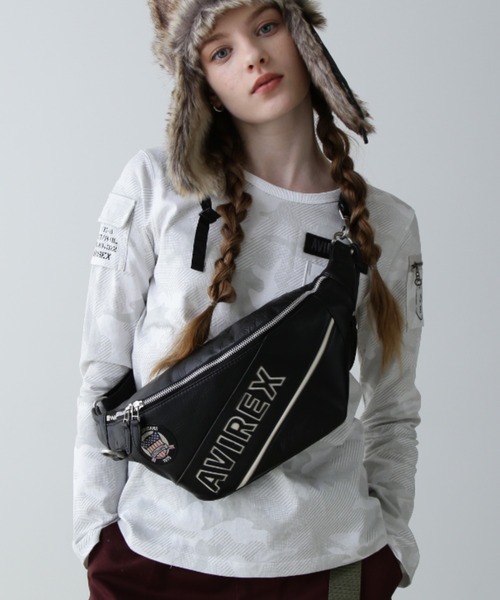 直営店限定》VARSITY BODY BAG/バーシティーボディーバッグ（ボディ