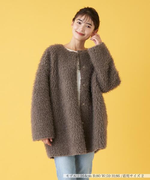 en recre（アンレクレ）の「リバーシブルムートン風コート（その他アウター・レディース・カーキ/ブラック/オフホワイト・2）」の3枚目の写真