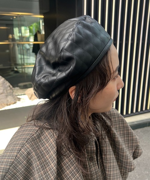 CAPRICIEUX LE'MAGE(カプリシューレマージュ)の「キルトファーリバベレエ(ハンチング/ベレー帽・レディース・ブラック・FREE)」の1枚目の写真