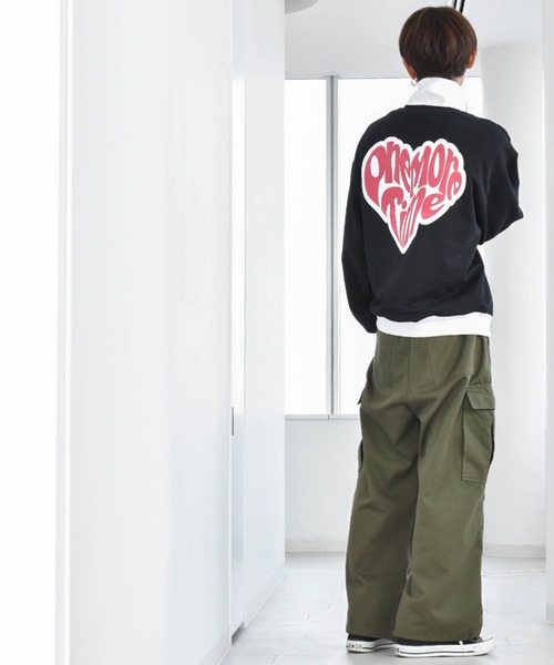 Ritzy(リッツィー)の「TC 裏毛 バックプリント ハーフZIPスウェット(ハートROGO) レディース メンズ(スウェット・メンズ・ブラック/グリーン/アッシュ・X-LARGE/MEDIUM/LARGE)」の18枚目の写真