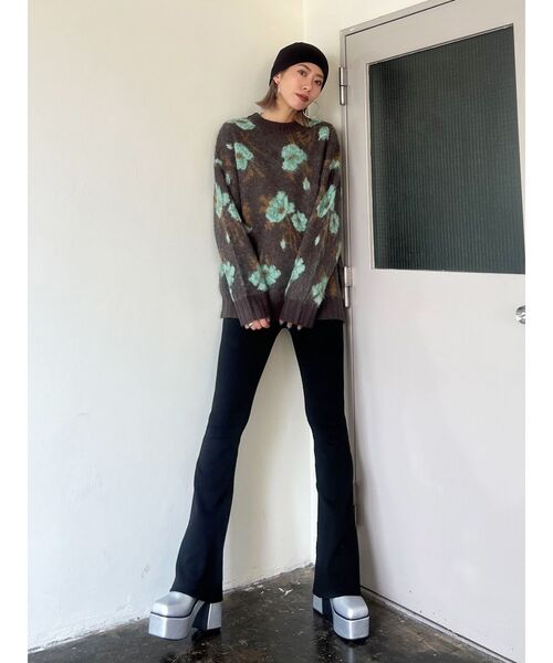 EMODA(エモダ)の「フラワードットオーバーニット(ニット/セーター・レディース・オレンジ/ブルー/ミント・FREE)」の22枚目の写真