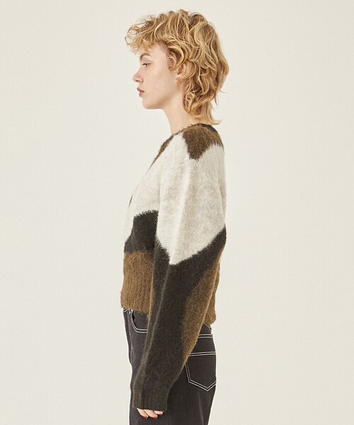 PUBLIC TOKYO（パブリックトウキョウ）の「シャギージャガードニット（ニット/セーター・レディース・グレー/ベージュ/カーキ・FREE）」の7枚目の写真