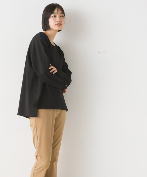 OMNES(オムネス)の「+3℃蓄熱ストレッチ長袖スリットTシャツ(Tシャツ/カットソー・レディース・パープル/ブラウン/グリーン/アイボリー/ブラック・MEDIUM/LARGE)」の15枚目の写真