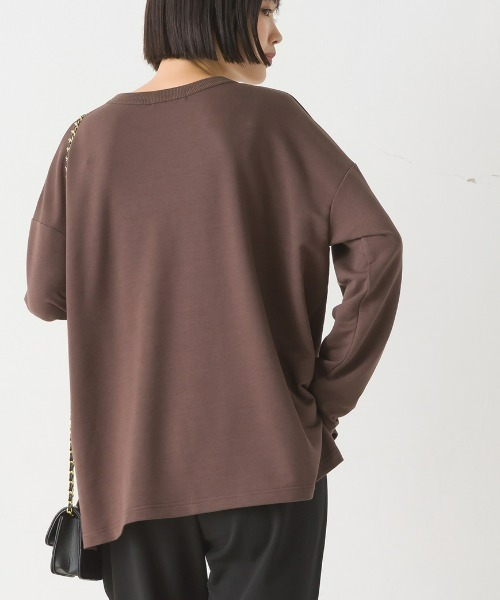 OMNES(オムネス)の「+3℃蓄熱ストレッチ長袖スリットTシャツ(Tシャツ/カットソー・レディース・パープル/ブラウン/グリーン/アイボリー/ブラック・MEDIUM/LARGE)」の18枚目の写真