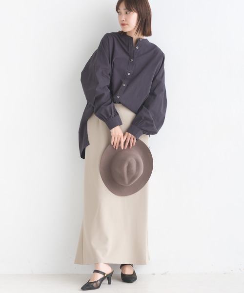 OMNES(オムネス)の「製品洗いスラブコットン後ろケープ長袖シャツ(シャツ/ブラウス・レディース・ワイン/ホワイト/ライトカーキ/チャコールグレー・FREE)」の21枚目の写真