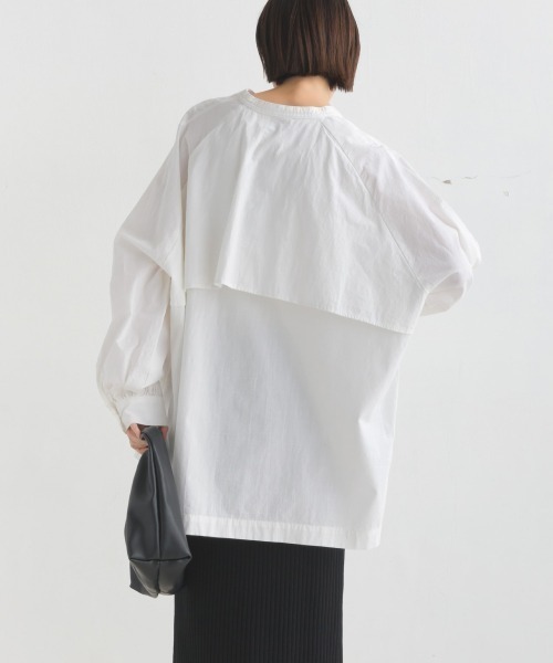 OMNES(オムネス)の「製品洗いスラブコットン後ろケープ長袖シャツ(シャツ/ブラウス・レディース・ワイン/ホワイト/ライトカーキ/チャコールグレー・FREE)」の13枚目の写真