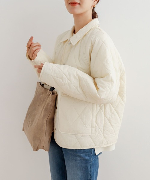 URBAN RESEARCH DOORS（アーバンリサーチドアーズ）の「撥水リバーシブルパデットジャケット（ダウンジャケット/コート・レディース・アイボリー/ブラック・MEDIUM）」の10枚目の写真