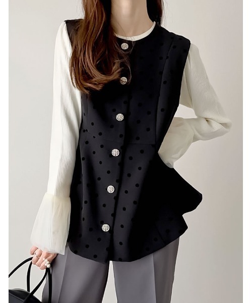 Re:EDIT（リエディ）の「[mau×Re:EDIT][mauコラボ][入卒式 セレモニー]ドットor無地カットツイルペプラムベスト（ベスト・レディース・ホワイト/ブラック/ベージュ系その他/ネイビー/ブラック系その他・MEDIUM/LARGE）」の21枚目の写真