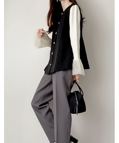 Re:EDIT（リエディ）の「[mau×Re:EDIT][mauコラボ][入卒式 セレモニー]ドットor無地カットツイルペプラムベスト（ベスト・レディース・ホワイト/ブラック/ベージュ系その他/ネイビー/ブラック系その他・MEDIUM/LARGE）」の16枚目の写真