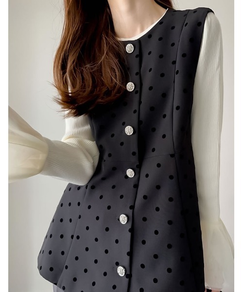 Re:EDIT（リエディ）の「[mau×Re:EDIT][mauコラボ][入卒式 セレモニー]ドットor無地カットツイルペプラムベスト（ベスト・レディース・ホワイト/ブラック/ベージュ系その他/ネイビー/ブラック系その他・MEDIUM/LARGE）」の10枚目の写真