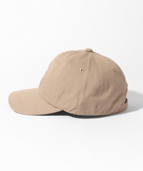 Guess（ゲス）の「【GUESS/ゲス】コットンツイル ワンポイントローキャップ（キャップ・メンズ・ベージュ/ホワイト/ブラック・FREE）」の5枚目の写真