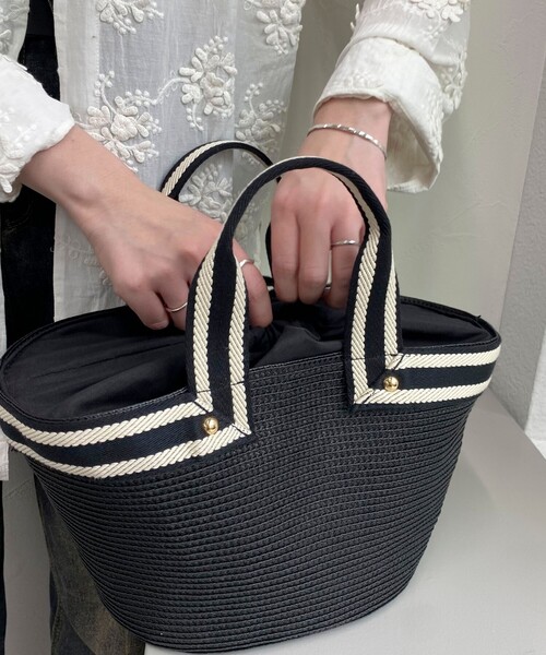 fredy emue（フレディエミュ）の「テープハンドルPPブレードバッグ（トートバッグ・レディース・ベージュ/ブラック・FREE）」の6枚目の写真