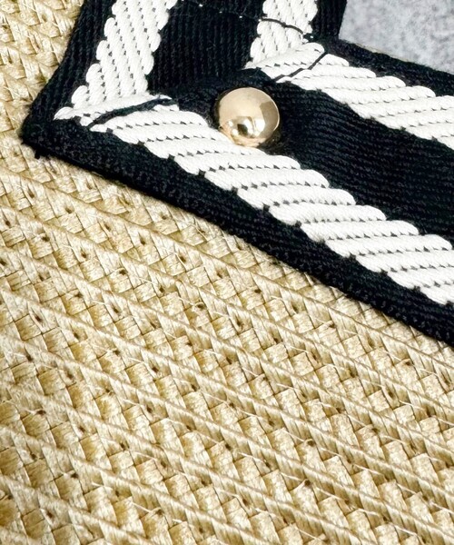 fredy emue（フレディエミュ）の「テープハンドルPPブレードバッグ（トートバッグ・レディース・ベージュ/ブラック・FREE）」の16枚目の写真