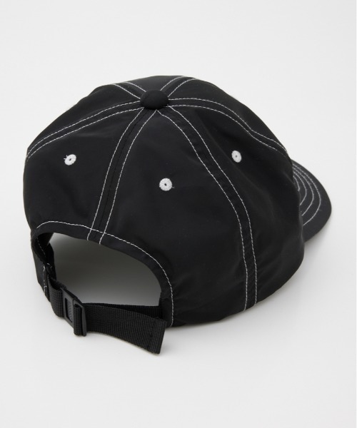 SLY（スライ）の「BI COLOR STITCH LOGO CAP バイカラー ステッチ ロゴ キャップ（キャップ・レディース・ブラック/ブラウン・FREE）」の6枚目の写真