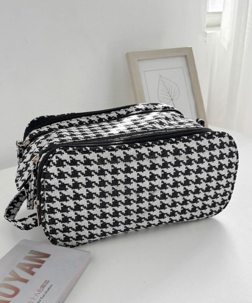 Miniministore（ミニミニストア）の「大容量トラベルコスメポーチ 持ち運び収納（ポーチ・レディース・ピンク/モカ/オフホワイト/ブラック/ハウンドトゥース・FREE）」の5枚目の写真