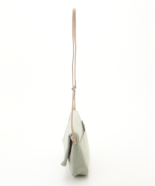 &Bridge(アンドブリッジ)の「Earth Made (アースメイド) 布地ショルダーバッグ(MT)(ショルダーバッグ・レディース・グリーン・99)」の2枚目の写真