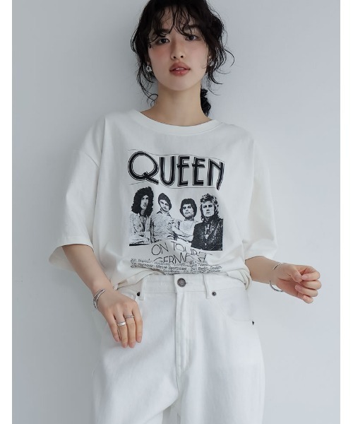 Re:EDIT(リエディ)の「QUEENオーバーサイズピグメントバンドロック半袖Tシャツ(Tシャツ/カットソー・レディース・チャコールグレー/ホワイト・MEDIUM/LARGE)」の3枚目の写真