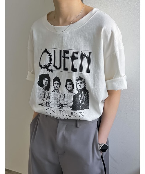 Re:EDIT(リエディ)の「QUEENオーバーサイズピグメントバンドロック半袖Tシャツ(Tシャツ/カットソー・レディース・チャコールグレー/ホワイト・MEDIUM/LARGE)」の16枚目の写真