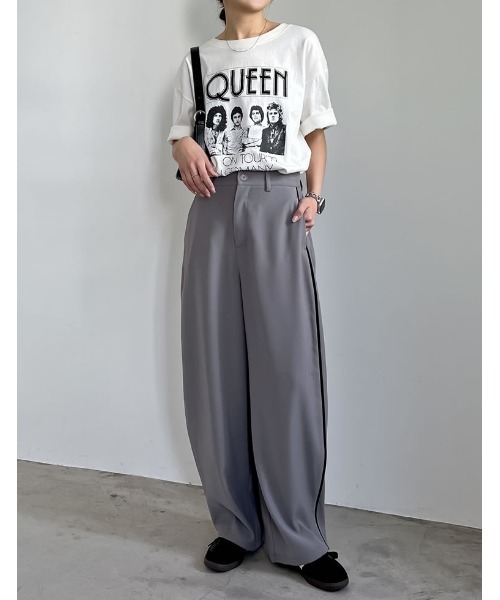 Re:EDIT(リエディ)の「QUEENオーバーサイズピグメントバンドロック半袖Tシャツ(Tシャツ/カットソー・レディース・チャコールグレー/ホワイト・MEDIUM/LARGE)」の14枚目の写真