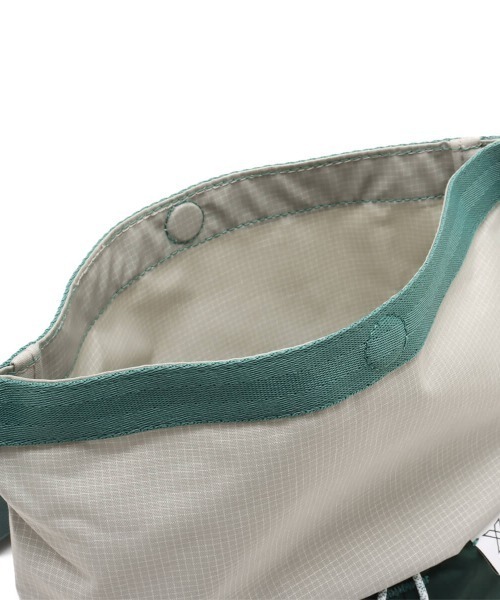 NIKE ACG（ナイキエィシージー）の「NIKE ACG AYSEN WAISTPACK / ナイキ エーシージーアイセン ファニー パック (3L) 【SP】（ボディバッグ/ウエストポーチ・メンズ・グリーン・ONE SIZE）」の2枚目の写真