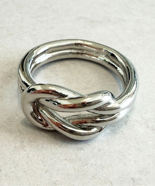 SHIZUTA（シズタ）の「SZT:　スカーフリング（バンダナ/スカーフ・レディース・シルバー/シルバー系その他/シルバー系その他2/シルバー系その他3/ゴールド系その他4/ゴールド系その他2/ゴールド系その他3/ゴールド系/ゴールド系3/シルバー系その他4/ゴールド系その他5/ゴールド/ピンクゴールド/ゴールド系その他/ゴールド系5/ゴールド系2/シルバー系その他5/ゴールド系4・FREE）」の6枚目の写真