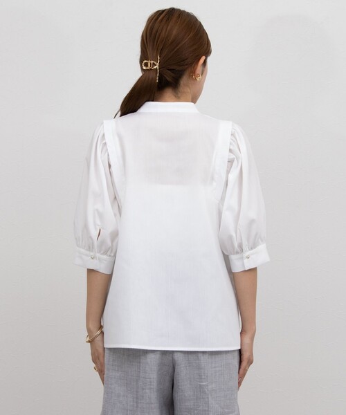 NOLLEY’S(ノーリーズ)の「《セットアップ対応》ピンタック5分袖シャツブラウス(シャツ/ブラウス・レディース・ホワイト/ホワイト系その他4/ネイビー・38)」の10枚目の写真