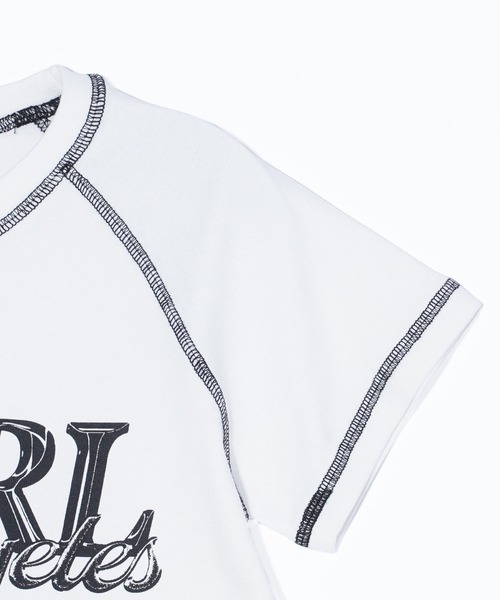 X-girl（エックスガール）の「CHROME EFFECT LOGO RAGLAN S/S BABY TEE（Tシャツ/カットソー・レディース・ホワイト/ピンク/チャコール・S/M）」の18枚目の写真