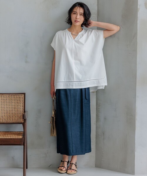 23区 L（ニジュウサンクオオキイサイズ）の「【洗える】ラダーレースジャージー カットソー（Tシャツ/カットソー・レディース・ホワイト系/カーキ系/ブラック系・44/46）」の4枚目の写真