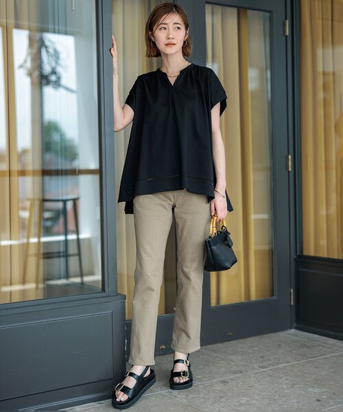 23区 L（ニジュウサンクオオキイサイズ）の「【洗える】ラダーレースジャージー カットソー（Tシャツ/カットソー・レディース・ホワイト系/カーキ系/ブラック系・44/46）」の7枚目の写真