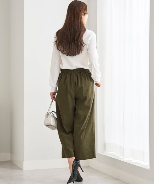 BELLUNA PLUS(ベルーナ)の「サラもち快適ビンテージワイドパンツ60丈(その他パンツ・レディース・ブラック/カーキ/ベージュ/アイボリー/ネイビー・LARGE/MEDIUM/SMALL/X-LARGE)」の15枚目の写真