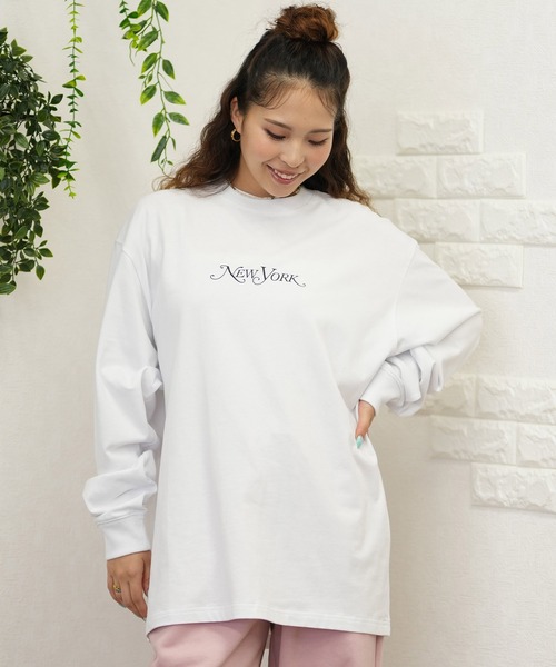 NEW ERA(ニューエラ)の「NEW ERA/ニューエラ ロンT バックプリント 14350606/14350607(Tシャツ/カットソー・レディース・ホワイト/ブラック・S/M)」の3枚目の写真
