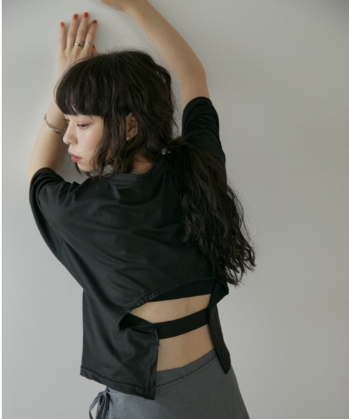 DRWCYS（ドロシーズ）の「バックシャンTシャツ（Tシャツ/カットソー・レディース・ブラック/ホワイト・FREE）」の21枚目の写真