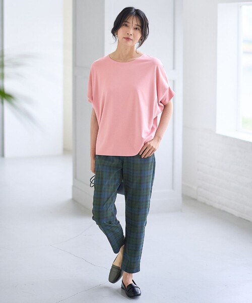 ANY(エニィ)の「ゆるシルエットドルマンプルオーバー(Tシャツ/カットソー・レディース・ネイビー系/ベージュ系/ピンク系/グリーン系・F)」の12枚目の写真