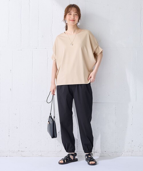ANY(エニィ)の「ゆるシルエットドルマンプルオーバー(Tシャツ/カットソー・レディース・ネイビー系/ベージュ系/ピンク系/グリーン系・F)」の18枚目の写真