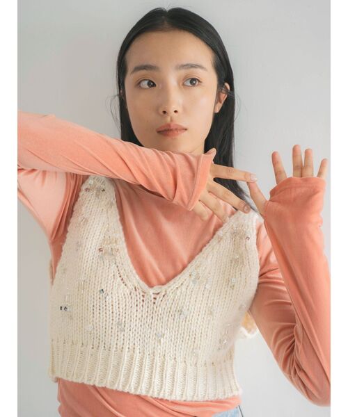 Ungrid（アングリッド）の「スパンコールデザインニットビスチェ（ベスト・レディース・グリーン/オフホワイト/オレンジ・FREE）」の4枚目の写真