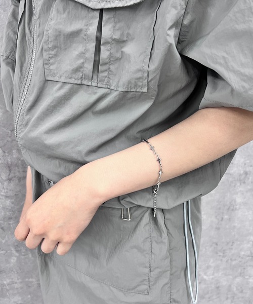 Figments(フィグメンツ)の「クロスブレスレット(ブレスレット・レディース・ブラック/シルバー・FREE)」の8枚目の写真