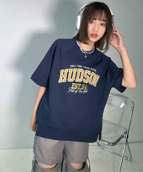 AS KNOW AS plus(アズノゥアズプラス)の「◇チェーン刺繍5分袖Tシャツ【UNISEX ITEM】(Tシャツ/カットソー・レディース・ボルドー/スミクロ/オートミール/グリーン系/グレー系/アイボリー系/グレー系1/アイボリー系1/ネイビー系1/レッド系1/グレー系2/サックスブルー系2/アイボリー系2/ピンク系2/グレー系3/ダークグリーン系3/ネイビー系3/アイボリー系3・FREE)」の13枚目の写真
