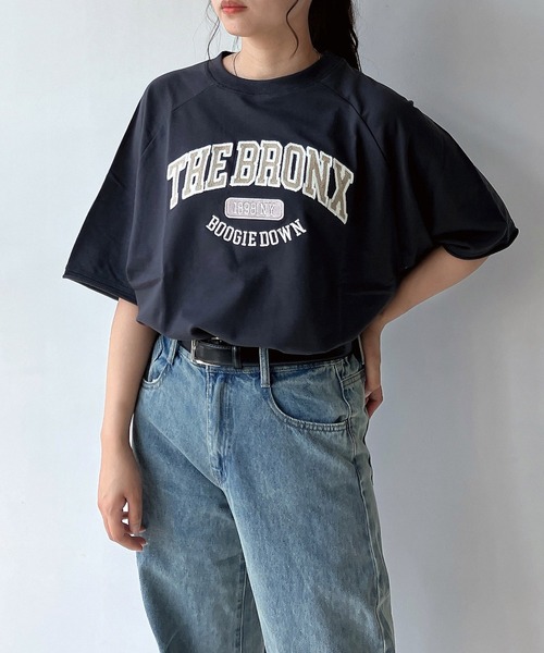 AS KNOW AS plus（アズノゥアズプラス）の「◇チェーン刺繍5分袖プルオーバー（Tシャツ/カットソー・レディース・ボルドー/スミクロ/オートミール/グリーン系/グレー系/アイボリー系・FREE）」の2枚目の写真