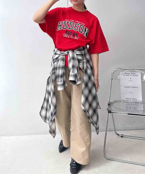 AS KNOW AS plus(アズノゥアズプラス)の「◇チェーン刺繍5分袖Tシャツ【UNISEX ITEM】(Tシャツ/カットソー・レディース・ボルドー/スミクロ/オートミール/グリーン系/グレー系/アイボリー系/グレー系1/アイボリー系1/ネイビー系1/レッド系1/グレー系2/サックスブルー系2/アイボリー系2/ピンク系2/グレー系3/ダークグリーン系3/ネイビー系3/アイボリー系3・FREE)」の19枚目の写真