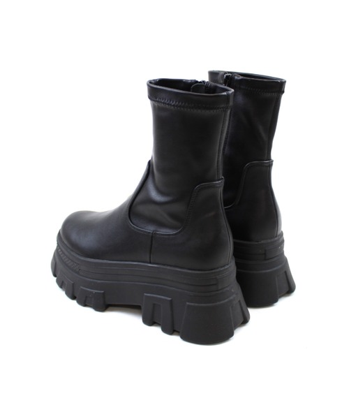 VIVIAN(ヴィヴィアン)の「極盛り厚底トラックソールストレッチショートブーツ(ブーツ・レディース・ブラック/シルバー・S/M/L)」の8枚目の写真